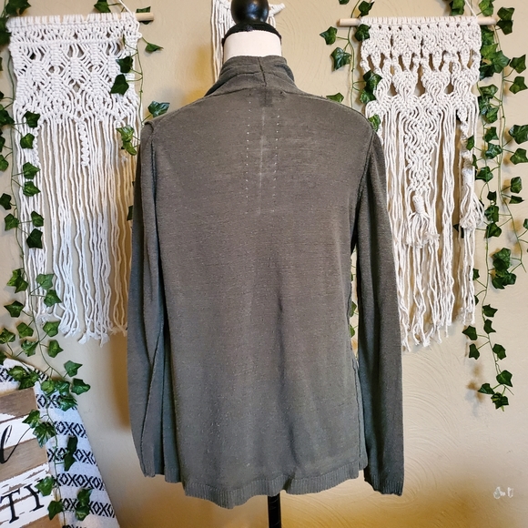 Banana Republic Large Olive Green Sweater Cardigan - Picture 5 of 16